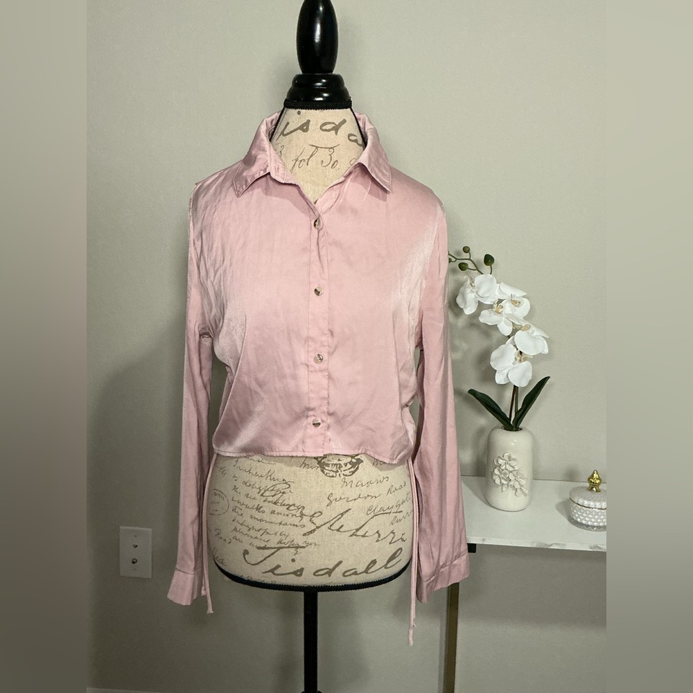 Pink Button-Up Women's Top - Picture 1 of 7